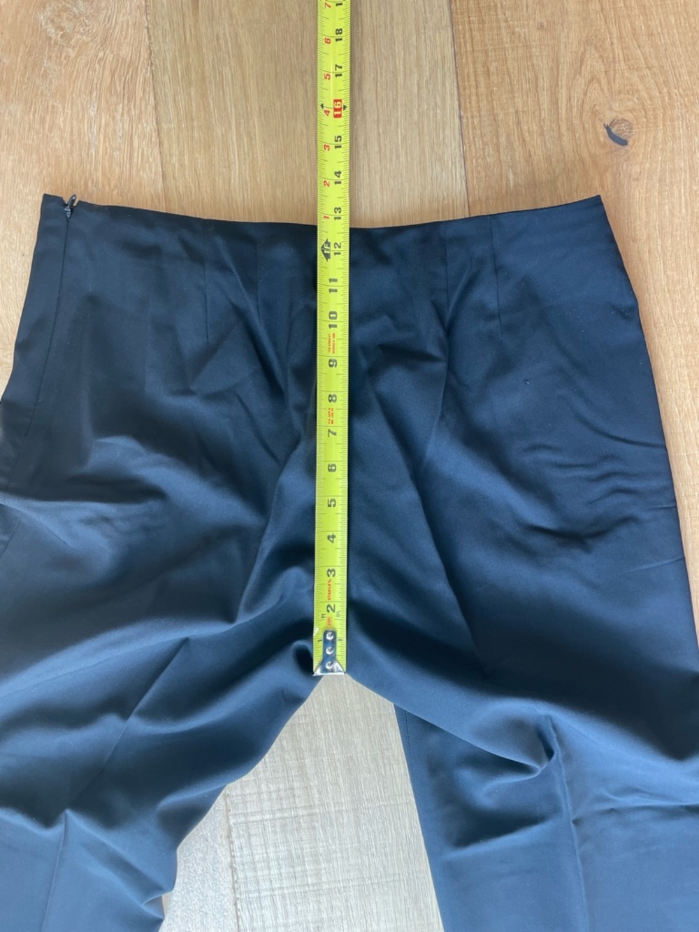 St. John Caviar Black Dress Pants - Picture 6 of 6